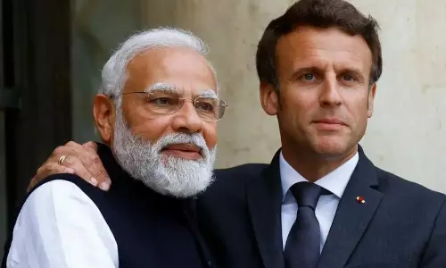 பிரான்ஸ் அதிபர் மேக்ரானுடன் பிரதமர் மோடி தொலைபேசியில் கலந்துரையாடல்.. என்ன பேசினார்?