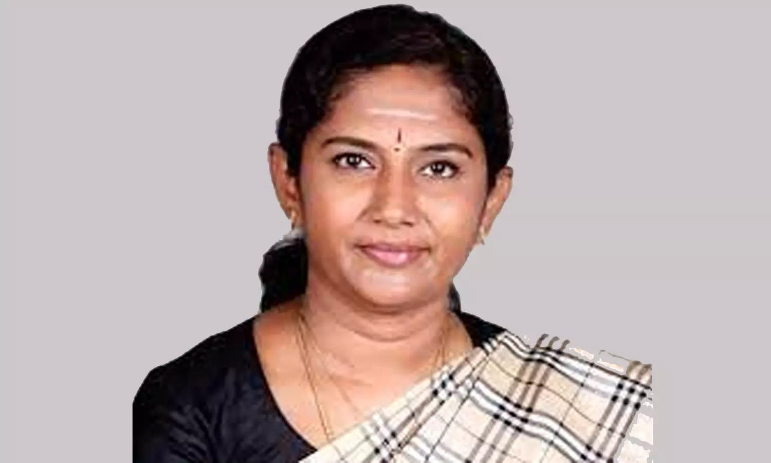 செங்கோட்டையனுக்கு ஆதரவாக ராஜினாமா கடிதம்- முன்னாள் எம்.பி. சத்தியபாமா பதவி பறிப்பு