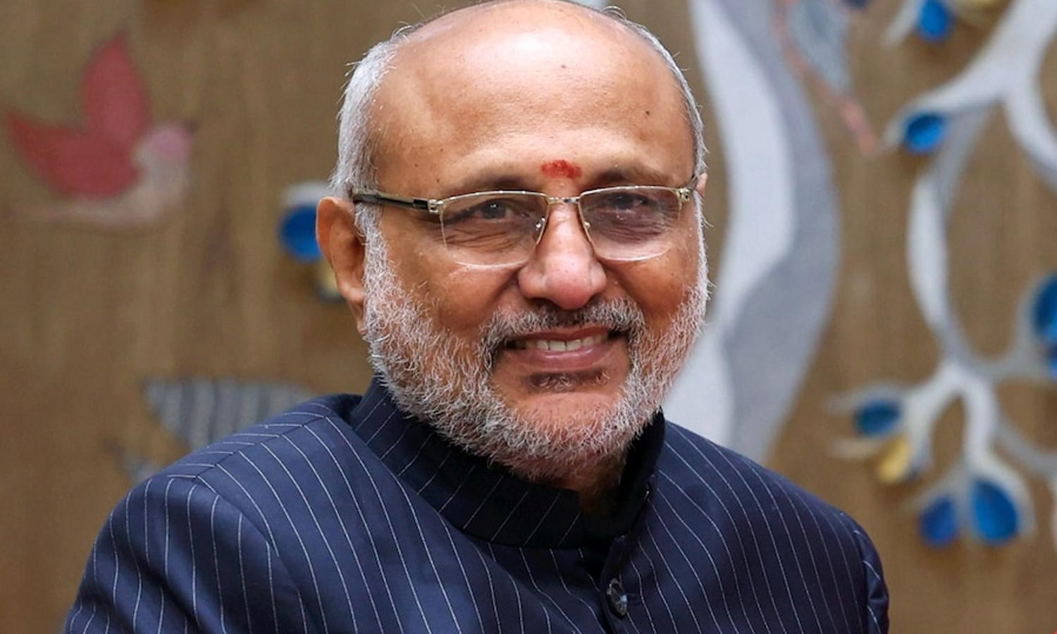 துணை ஜனாதிபதி தேர்தலில் கடைசி கட்ட விறுவிறுப்பு: பா.ஜ.க. வேட்பாளருக்கு கூடுதல் ஓட்டுகள் கிடைக்க வாய்ப்பு