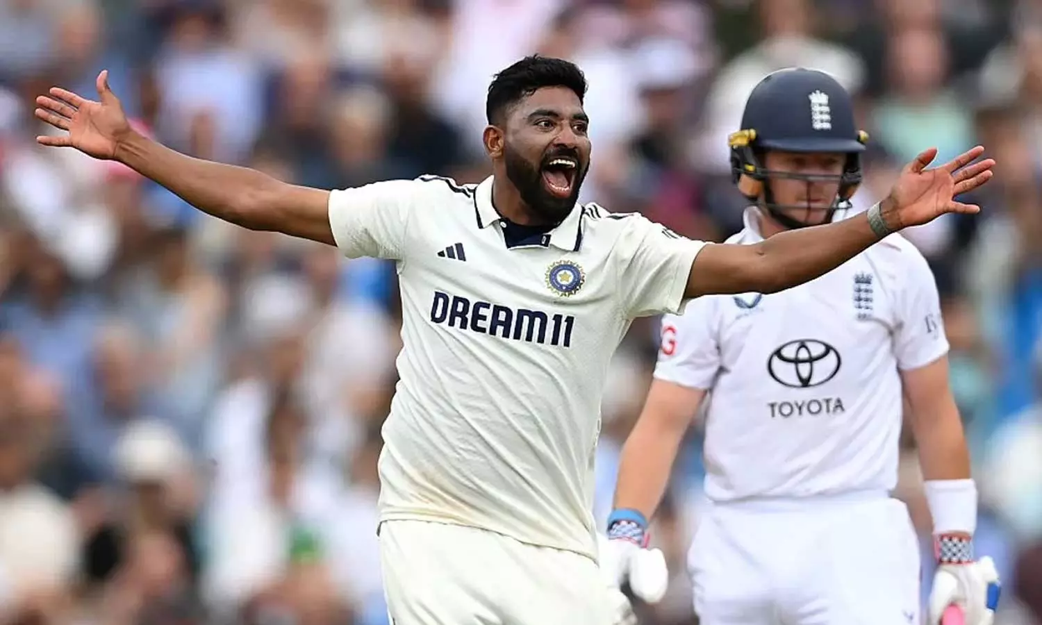 ஐசிசி-யின் ஆகஸ்ட் மாத சிறந்த வீரர் யார்?- சிராஜ் உடன் மோதும் மேலும் இரண்டு வேகப்பந்து வீச்சாளர்கள்