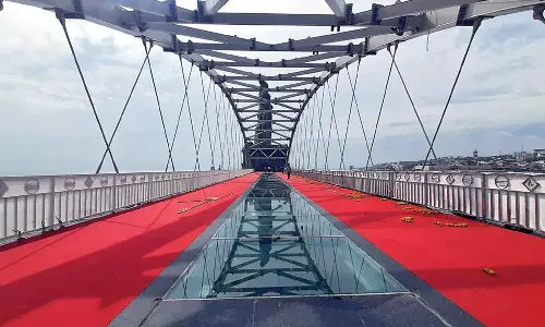 கன்னியாகுமரியில் கண்ணாடிப் பாலம் மிக உறுதியாக உள்ளது-மாவட்ட ஆட்சியர் விளக்கம்