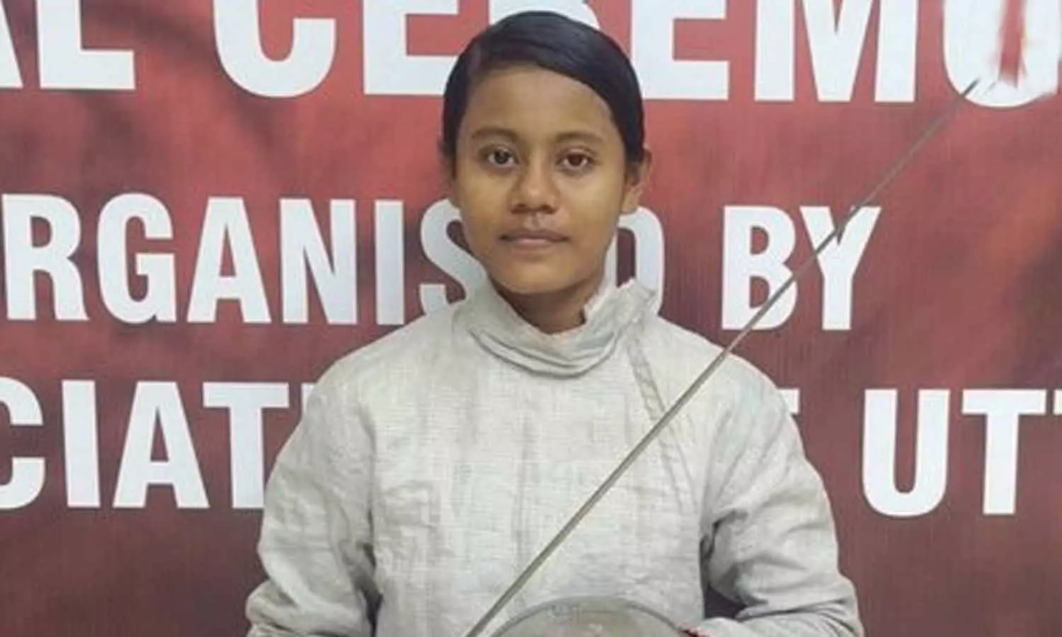 தேசிய வாள்வீச்சு சாம்பியன்ஷிப்: வெண்கலப் பதக்கம் வென்ற தமிழக வீராங்கனை தேசிய வாள்வீச்சு சாம்பியன்ஷிப்: வெண்கலப் பதக்கம் வென்ற தமிழக வீராங்கனை