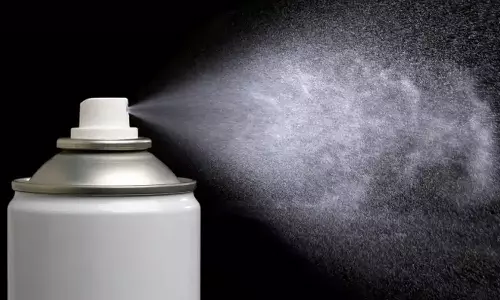 திருச்செந்தூர் கோவில் வளாகத்தில் பக்தர்கள் முகத்தில் மர்ம ஸ்பிரே அடித்த சிறுவன்: போலீசார் விசாரணை