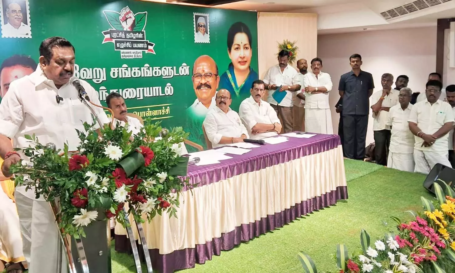 தி.மு.க. ஆட்சியில் நிறுத்தப்பட்ட திட்டங்களை மீண்டும் கொண்டு வருவோம்- எடப்பாடி பழனிசாமி தி.மு.க. ஆட்சியில் நிறுத்தப்பட்ட திட்டங்களை மீண்டும் கொண்டு வருவோம்- எடப்பாடி பழனிசாமி