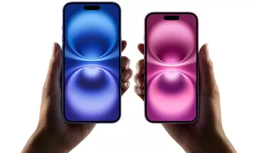 புது போன்களை வெளியிட்டதும், பழைய ஐபோனின் விலையை சட்டென குறைத்த ஆப்பிள்!