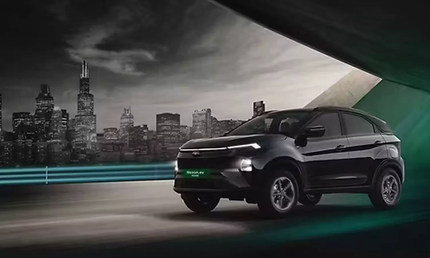 ADAS வசதியுடன் நெக்சான் EV அறிமுகம் செய்த டாடா மோட்டார்ஸ்