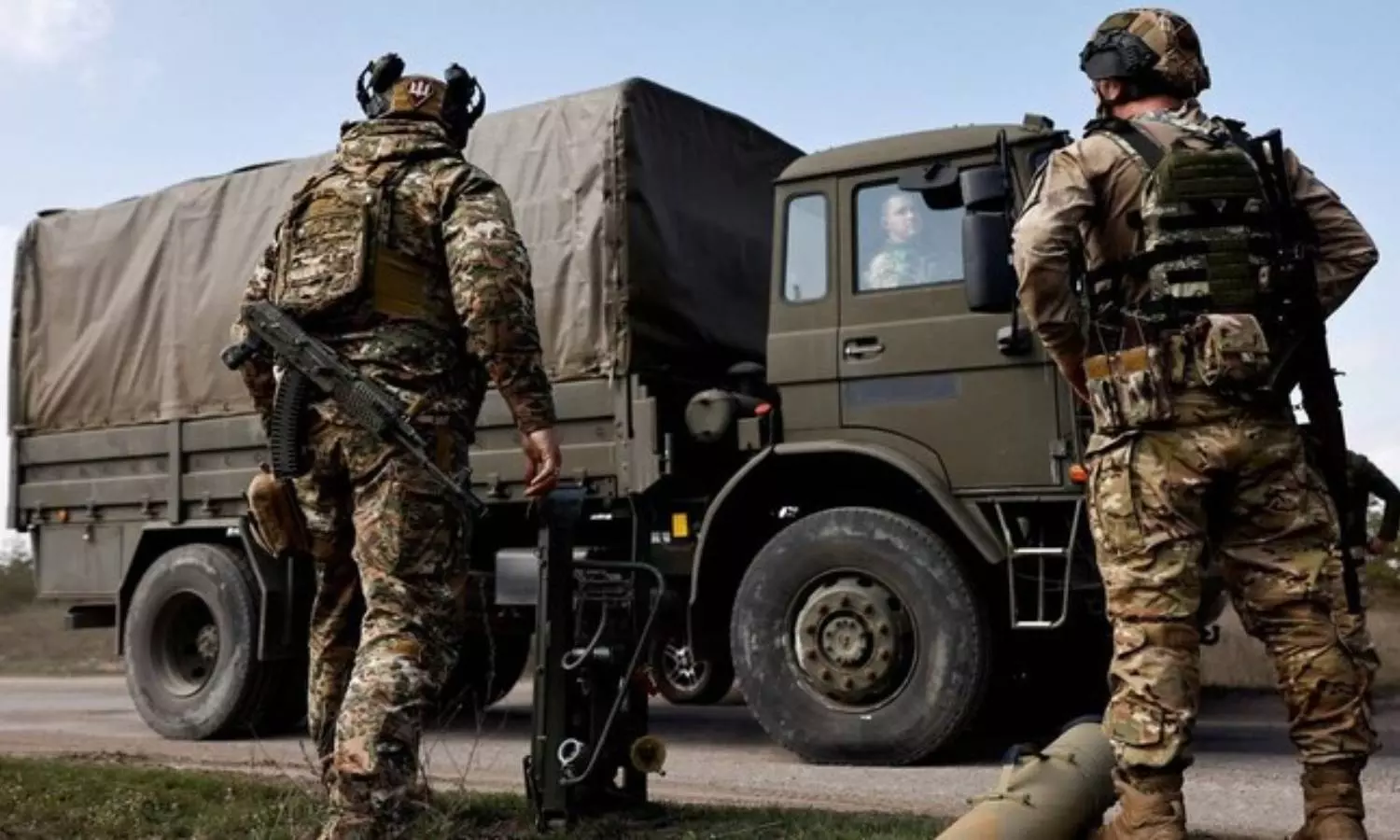 இந்தியர்களை ராணுவத்தில் சேர்ப்பதை ரஷியா உடனடியாக நிறுத்த வேண்டும் - இந்தியா வலியுறுத்தல் இந்தியர்களை ராணுவத்தில் சேர்ப்பதை ரஷியா உடனடியாக நிறுத்த வேண்டும் - இந்தியா வலியுறுத்தல்