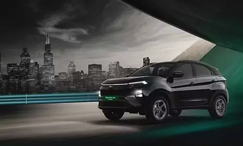 ADAS வசதியுடன் நெக்சான் EV அறிமுகம் செய்த டாடா மோட்டார்ஸ்