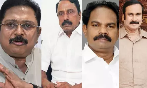 கடந்த ஒரு வாரத்தில் தமிழ்நாட்டு அரசியலில் நிகழ்ந்த திருப்பங்கள்!