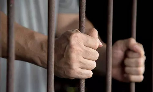 நேபாளத்தில் தப்பியோடிய 15 ஆயிரத்திற்கும் மேற்பட்ட கைதிகள்: ஒருவர் மட்டும் சரணடைந்த வினோதம்- சொன்ன காரணம்தான் ஹைலைட்..!