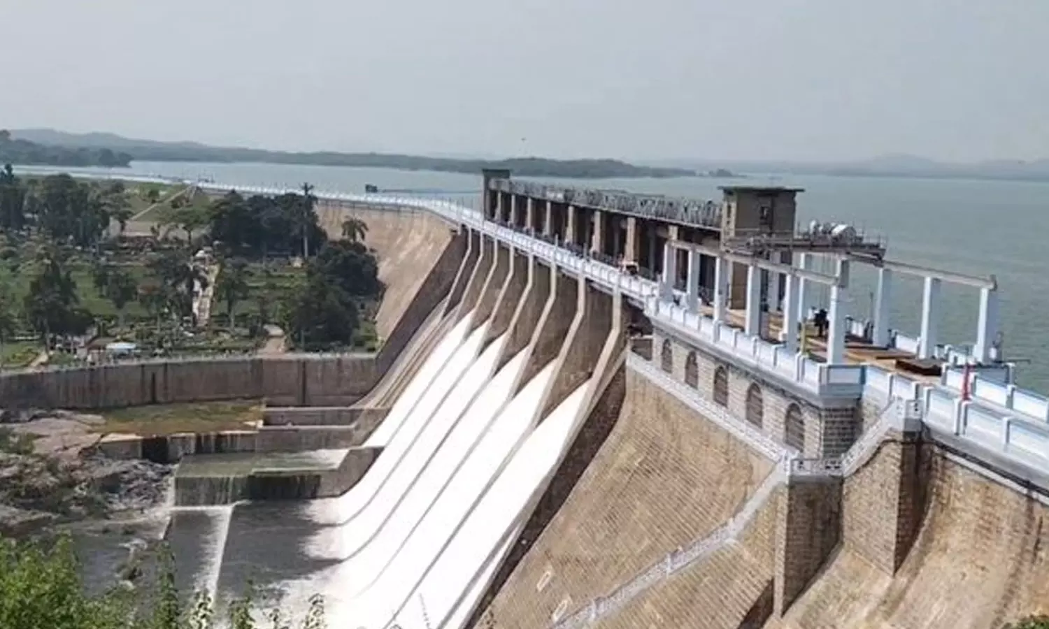 சாத்தனூர் அணையில் தண்ணீர் திறப்பு- 4 மாவட்டங்களுக்கு எச்சரிக்கை