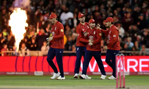 2வது டி20 போட்டியில் அபார வெற்றி: தென் ஆப்பிரிக்காவை தெறிக்கவிட்ட இங்கிலாந்து