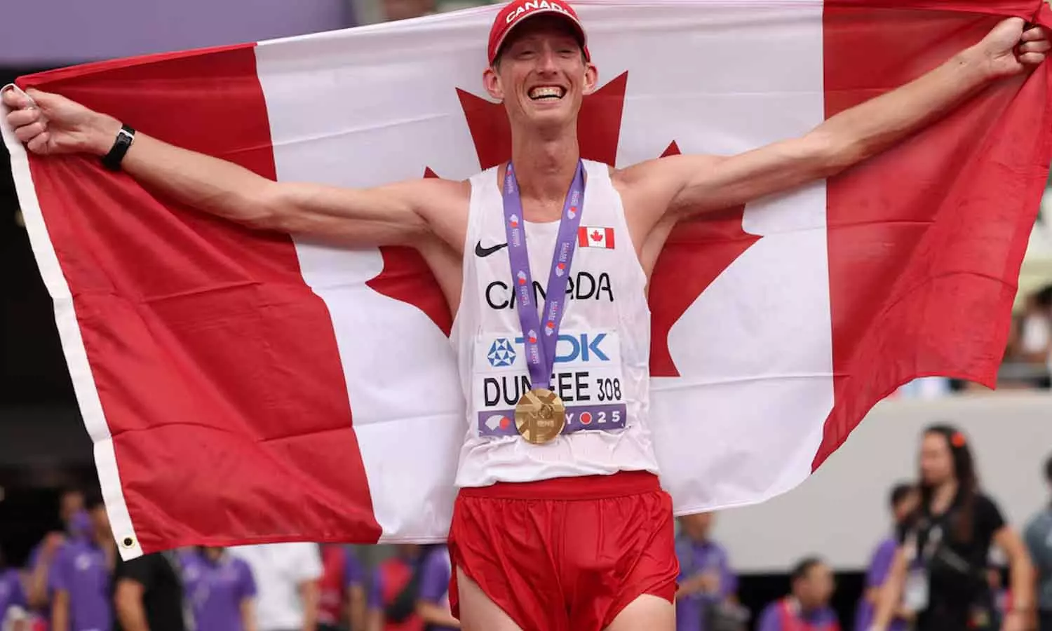 உலக தடகள சாம்பியன்ஷிப்: 35 கிலோமீட்டர் நடை பந்தயத்தில் கனடா தங்கம் வென்றது