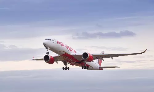 சென்னையில் இருந்து புறப்பட்ட 4 விமானங்கள் 3 மணிநேரம் தாமதம்- பயணிகள் கடும் அவதி