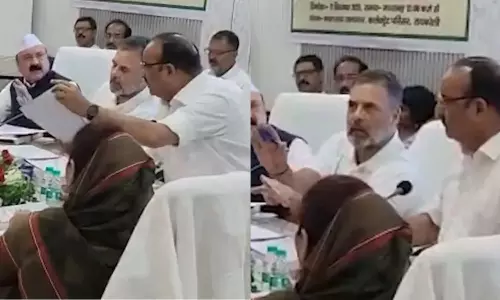 மீட்டிங்கில் ராகுல் காந்திக்கும் உ.பி. அமைச்சருக்கும் இடையே வெடித்த வாக்குவாதம் - வீடியோ வைரல்