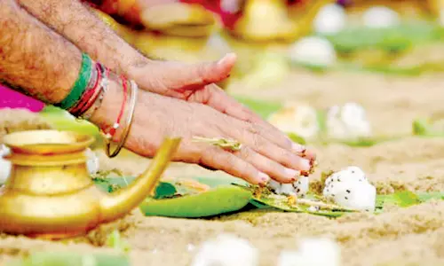 தர்ப்பணம் கொடுக்கும் போது என்ன சொல்ல வேண்டும்?