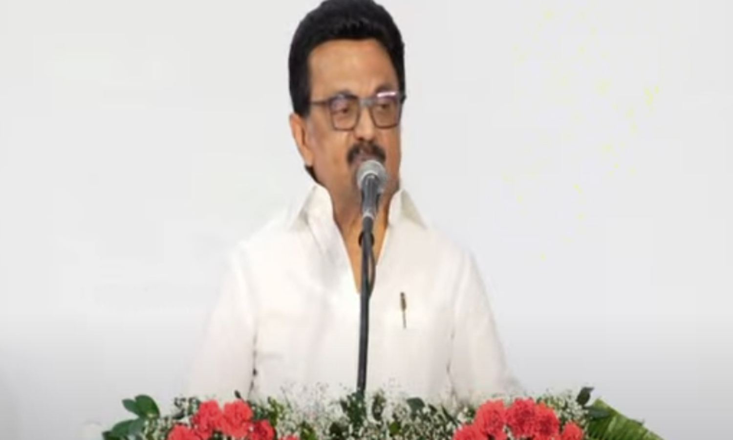 கொரோனாவில் பெற்றோரை இழந்த குழந்தைகளுக்கு நிதி கொடுத்தது வாக்கு அரசியலா? - மு.க.ஸ்டாலின்