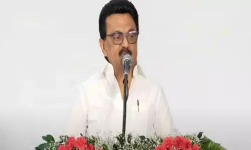 கொரோனாவில் பெற்றோரை இழந்த குழந்தைகளுக்கு நிதி கொடுத்தது வாக்கு அரசியலா? - மு.க.ஸ்டாலின்