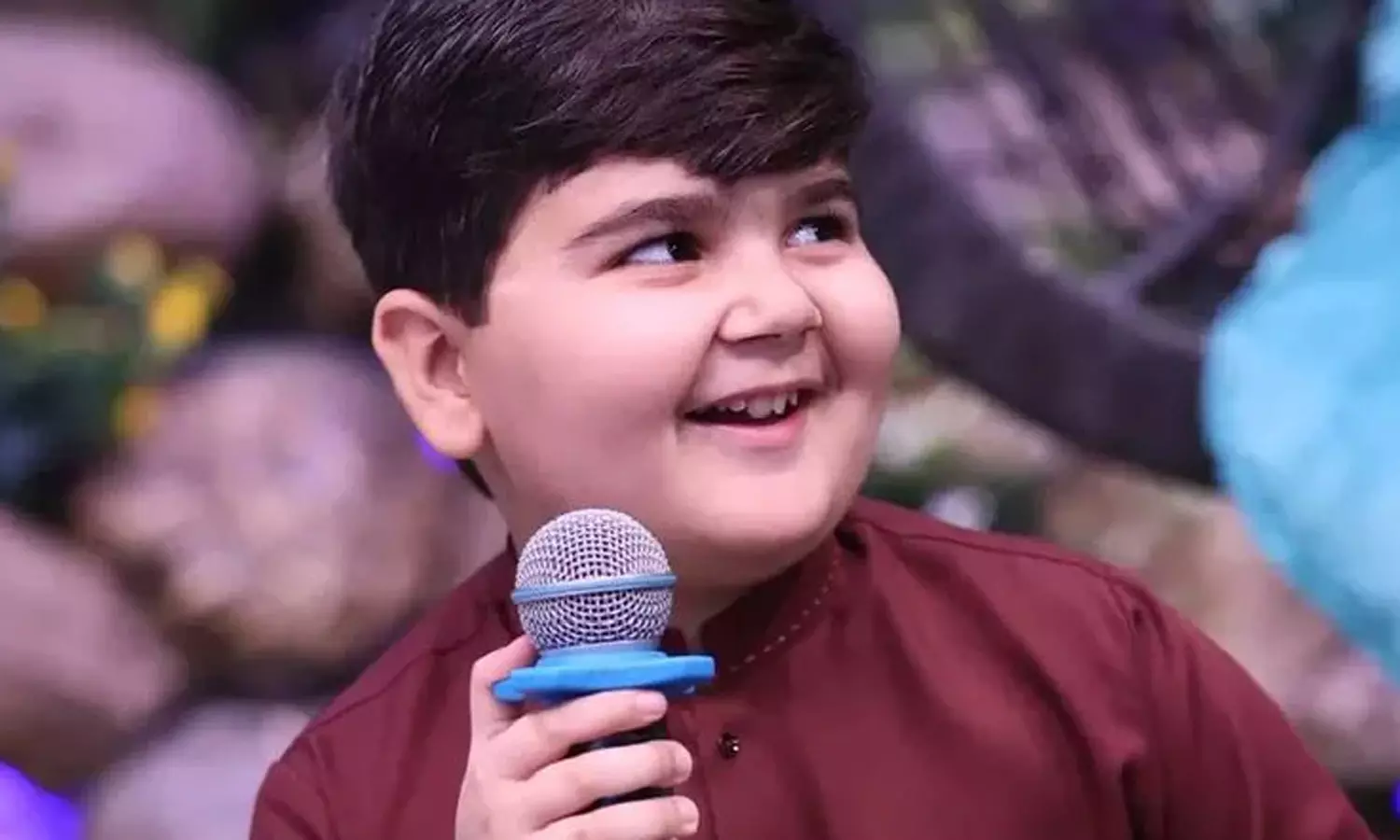 பாகிஸ்தானின் பிரபல குழந்தை நட்சத்திரம் மாரடைப்பால் மரணம்: ரசிகர்கள் அதிர்ச்சி பாகிஸ்தானின் பிரபல குழந்தை நட்சத்திரம் மாரடைப்பால் மரணம்: ரசிகர்கள் அதிர்ச்சி