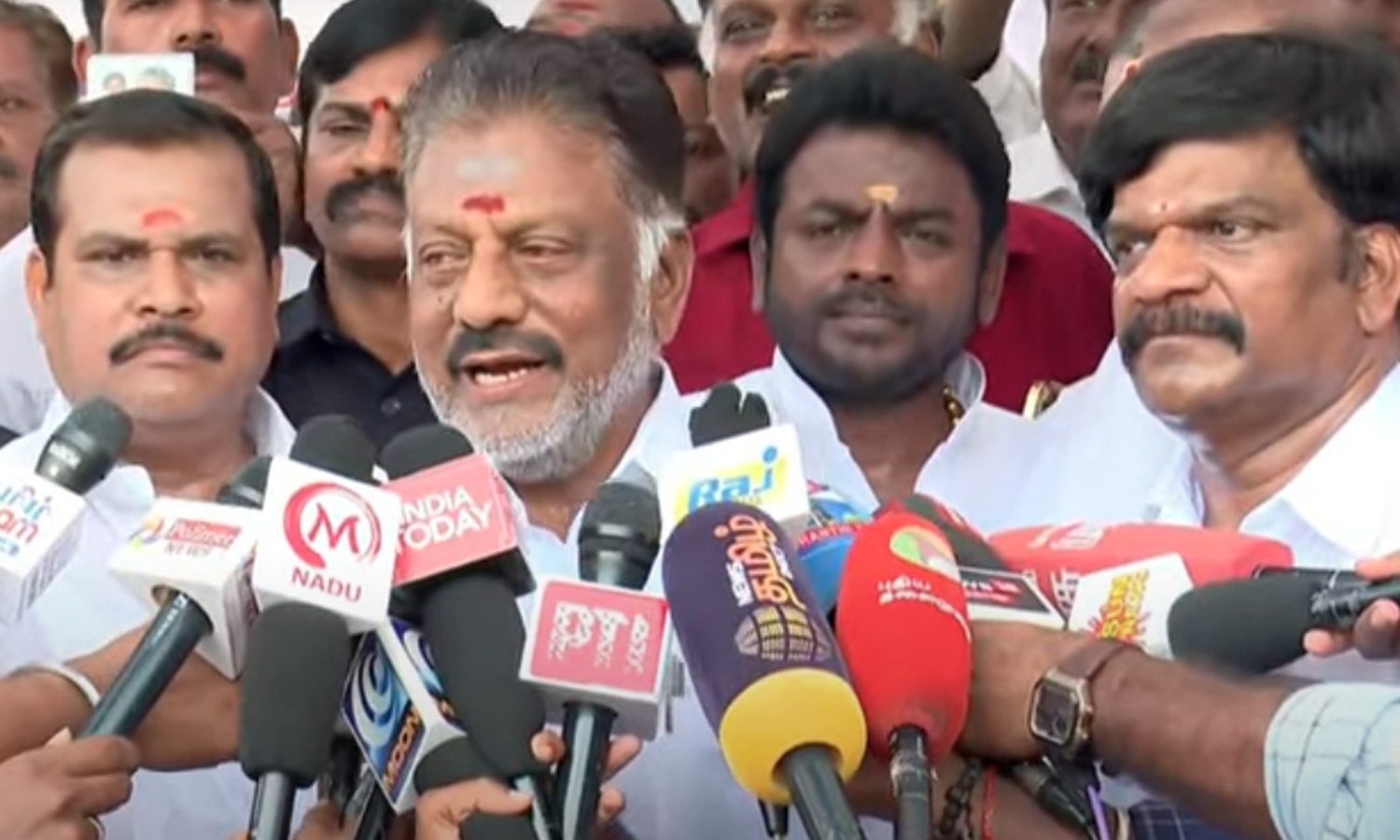 அ.தி.மு.க. ஒருங்கிணைப்பு: விரைவில் அடுத்தக்கட்ட நடவடிக்கை - ஓ.பி.எஸ். அ.தி.மு.க. ஒருங்கிணைப்பு: விரைவில் அடுத்தக்கட்ட நடவடிக்கை - ஓ.பி.எஸ்.