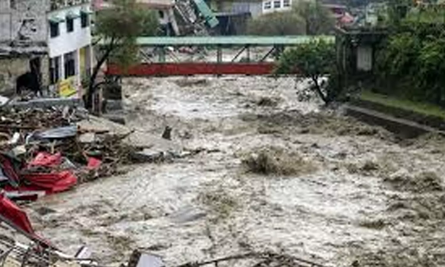 மேக வெடிப்பு ஏற்பட்ட டேராடூன் நகருக்கு மீண்டும் ரெட் அலர்ட்