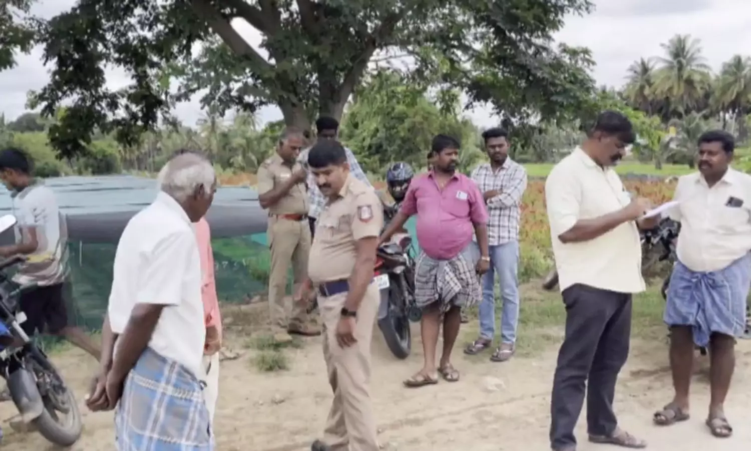 தமிழக வாழ்வுரிமை கட்சி நிர்வாகி கொலை- போலீசார் விசாரணை