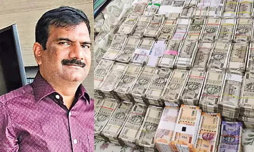 லஞ்சம் வாங்கி ரூ.150 கோடி சொத்து சேர்த்த மின்வாரிய அதிகாரி கைது