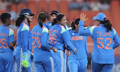 2வது ஒருநாள் போட்டி: 102 ரன் வித்தியாசத்தில் ஆஸ்திரேலியாவை வீழ்த்தியது இந்திய மகளிர் அணி