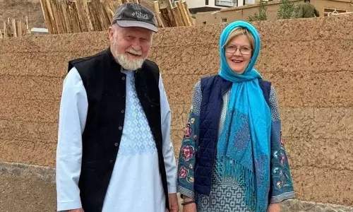 ஆப்கானிஸ்தான் சிறையில் வாடிய இங்கிலாந்து தம்பதி விடுதலை