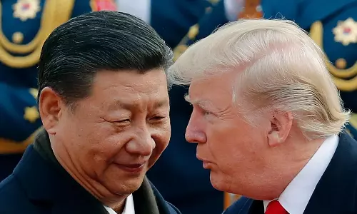 சீன அதிபருடன் தொலைபேசியில் பேச்சுவார்த்தை நடத்திய   டிரம்ப்.. அடுத்த மாதம் நேருக்கு நேர் சந்திப்பு