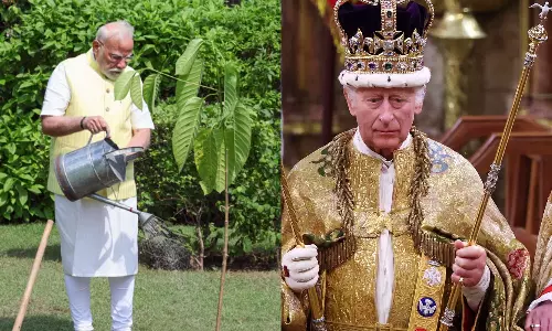 பிரிட்டன் மன்னர் பரிசளித்த கடம்ப மரக்கன்றை நட்டு வைத்த பிரதமர் மோடி - வீடியோ