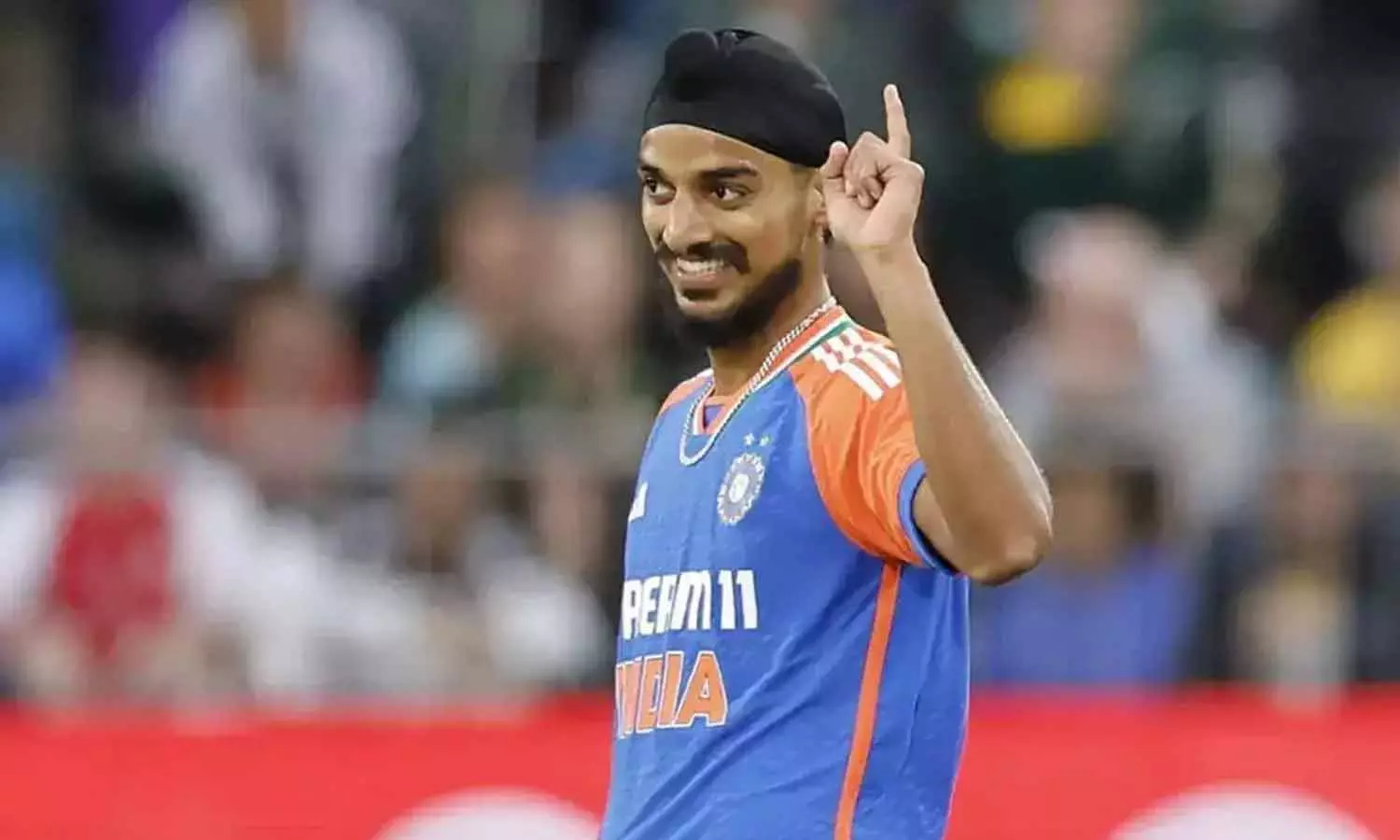 டி20 கிரிக்கெட்டில் முதல் இந்தியர்: புதிய சாதனை படைத்த அர்ஷ்தீப் சிங்