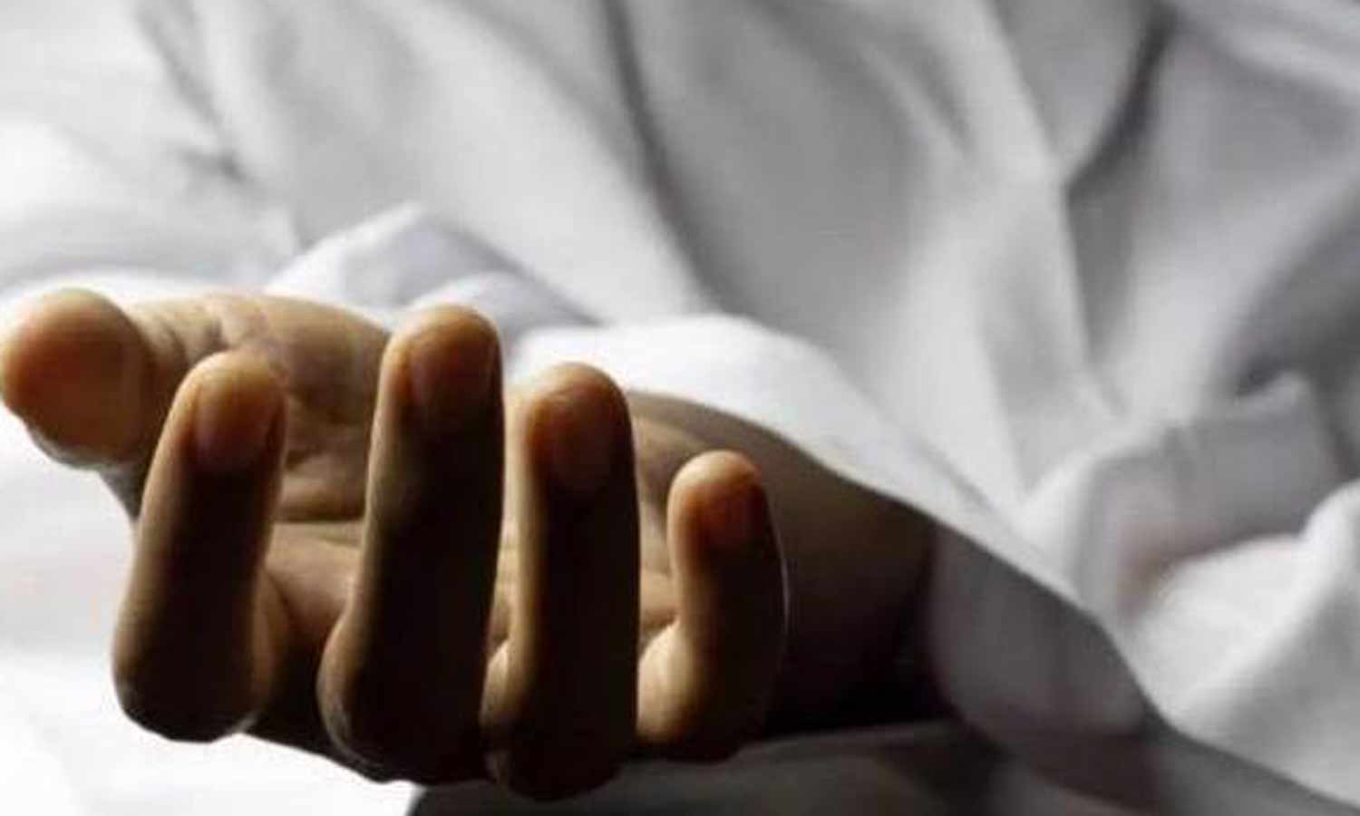 ஐதராபாத்தில் கணவனை கத்தியால் குத்தி கொலை செய்த பெண்