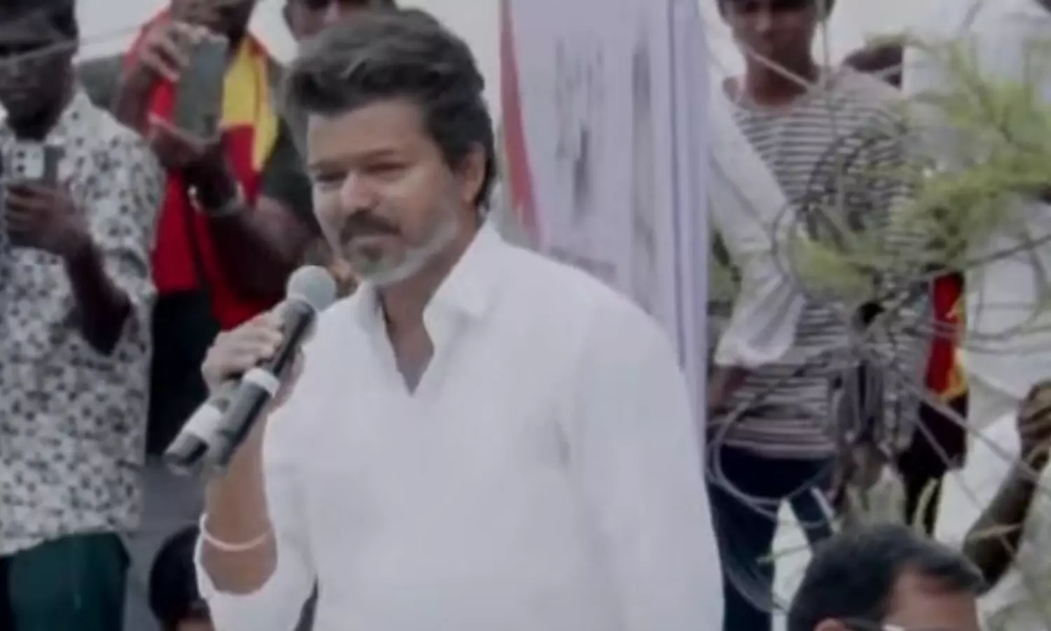 என்றும் மீனவர்கள் நண்பன் நான் - நாகையில் த.வெ.க. தலைவர் விஜய் பேச்சு