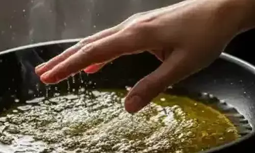 நடத்தையில் சந்தேகம்..  கற்பை சோதிக்க கொதிக்கும் எண்ணெய்யில் கை வைக்க கூறி கணவன் வீட்டார் சித்ரவதை