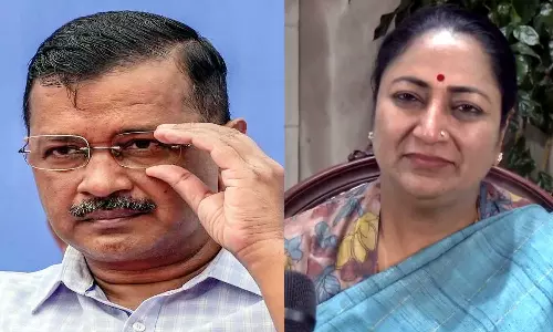 எனது ரீல்ஸ்-களை பார்ப்பதை நிறுத்துங்கள்: கெஜ்ரிவாலுக்கு டெல்லி முதல்வர் அட்வைஸ்..!