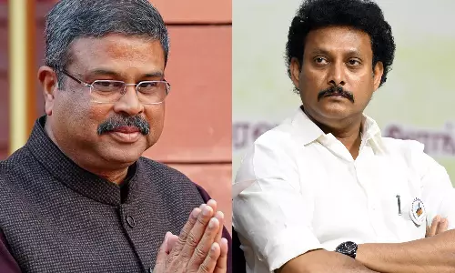 தமிழ்நாடு திறன் வாய்ந்த மாநிலமாக திகழ இருமொழிக் கொள்கைதான் காரணம்- அன்பில் மகேஷ்