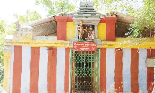 திருச்செந்தூர் கோவில் ராஜகோபுரம் கட்டிய சுவாமிகள் ஜீவசமாதி