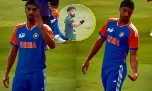 வீடியோ: ஹாரிஸ் ராஃப் சைகைக்கு பங்கமாக பதிலடி கொடுத்த அர்ஷ்தீப் சிங்