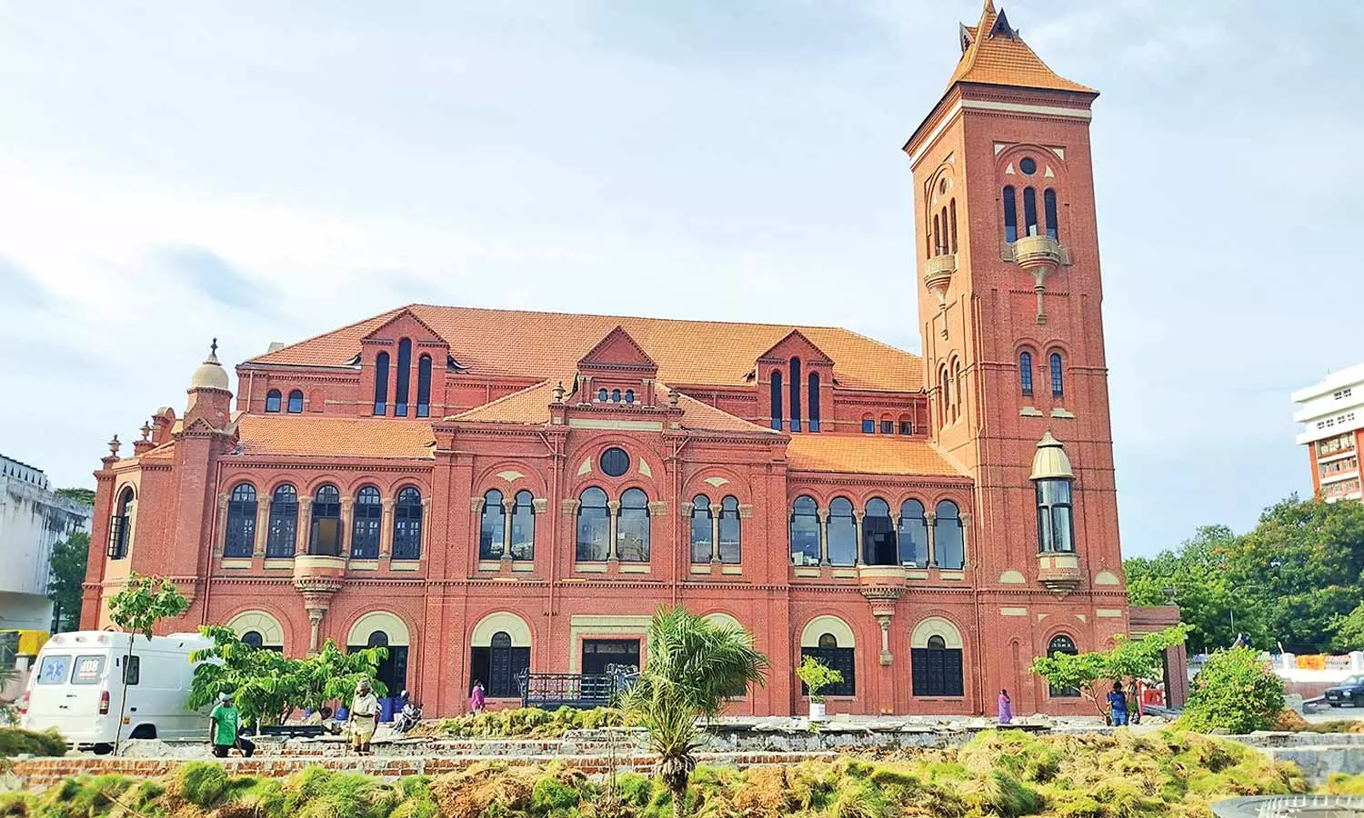 விக்டோரியா ஹால் அடுத்த மாதம் திறப்பு விக்டோரியா ஹால் அடுத்த மாதம் திறப்பு