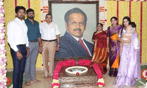 90-வது பிறந்தநாள்: டாக்டர் பா.சிவந்தி ஆதித்தனார் நினைவு இல்லத்தில் மலர் தூவி மரியாதை