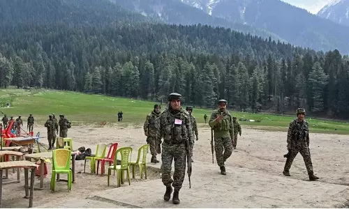 பஹல்காம் தாக்குதல் பயங்கரவாதிகளுக்கு உதவியவர் கைது