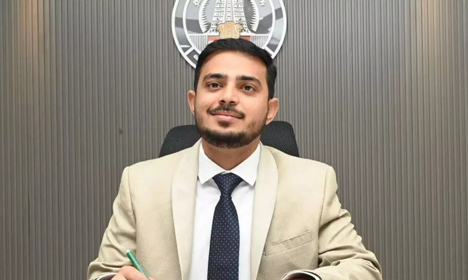 மார்க்கெட்டுக்கு பெண் அணிந்து வந்த ஆடை சர்ச்சை குறித்து விசாரித்து நடவடிக்கை: கலெக்டர்