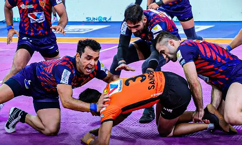 புரோ கபடி லீக்: புள்ளிப்பட்டியலில் முதலிடத்துக்கு முன்னேறியது தபாங் டெல்லி