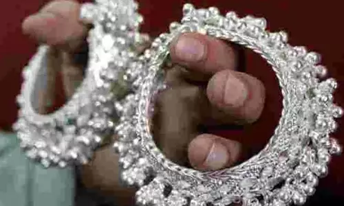 GOLD PRICE TODAY : புதிய உச்சத்தில் வெள்ளி விலை... இன்றைய நிலவரம்