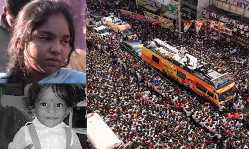 கரூர் கூட்ட நெரிசல்: 1½ வயது குழந்தையை பறிகொடுத்த மாற்றுத்திறனாளி தாய் - கண்கலங்க வைக்கும் காட்சி