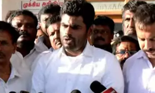 கரூர் கூட்ட நெரிசல்: மாவட்ட ஆட்சியர், எஸ்.பி., பணி நீக்கம் செய்ய வேண்டும்- அண்ணாமலை வலியுறுத்தல்