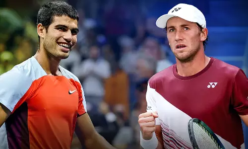 ஜப்பான் ஓபன் டென்னிஸ்: அரையிறுதிக்கு முன்னேறினர் அல்காரஸ், காஸ்பர் ரூட்