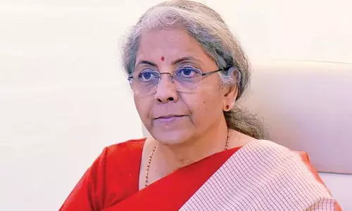 கூட்ட நெரிசலில் 41 பேர் உயிரிழப்பு: கரூர் செல்கிறார் மத்திய அமைச்சர் நிர்மலா சீதாராமன்