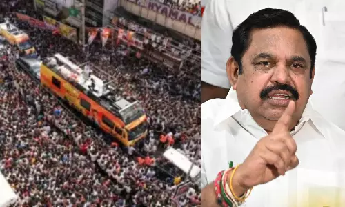 கரூர் கூட்டநெரிசல்: வருவாய் செயலாளர் ஊடகங்களுக்கு பேட்டி அளிப்பதன் அவசியம் என்ன? - இ.பி.எஸ்.